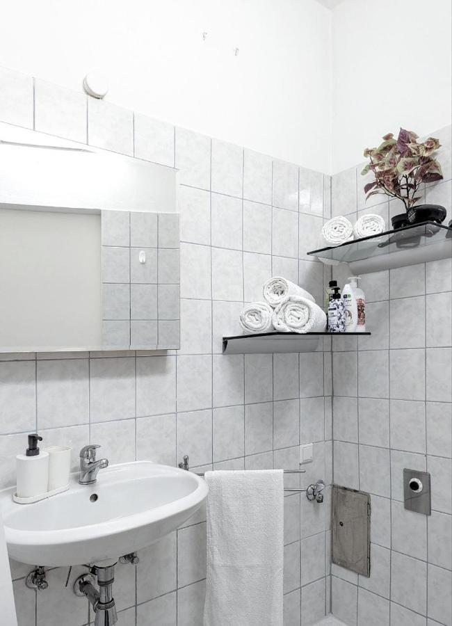 Center Nearby Apartment Wien
