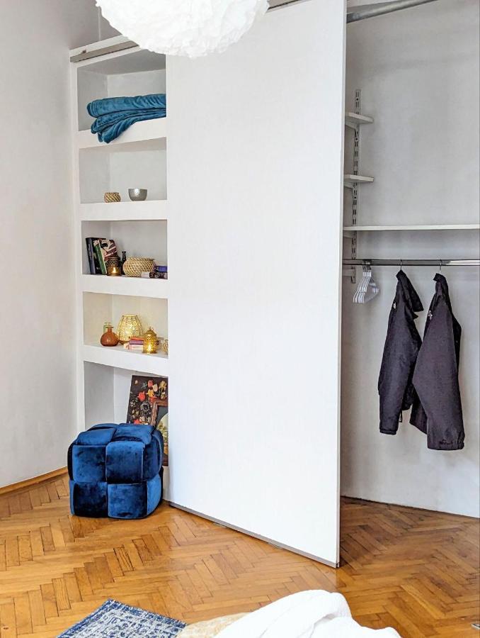 Apartment Center Nearby Wien