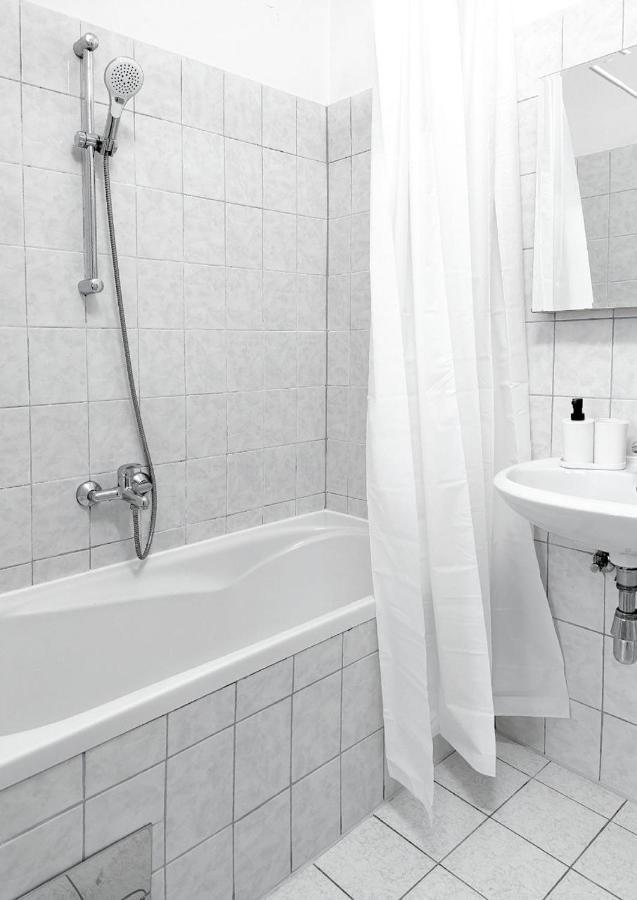 Center Nearby Apartment Wien